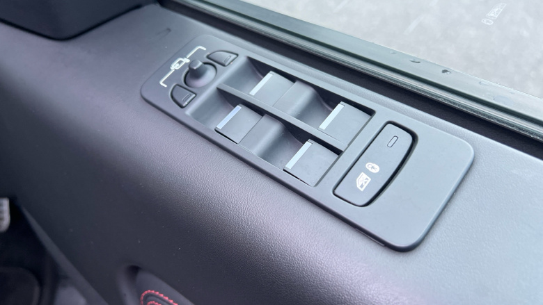 Land Rover Discovery Sport 1.5 P300e R-Dynamic HSE 5dr Auto [5 Seat] Station Wagon